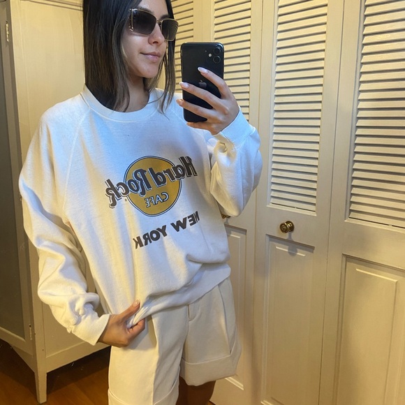 Hard Rock Cafe Tops - Hard Rock Cafe White Sweatshirt